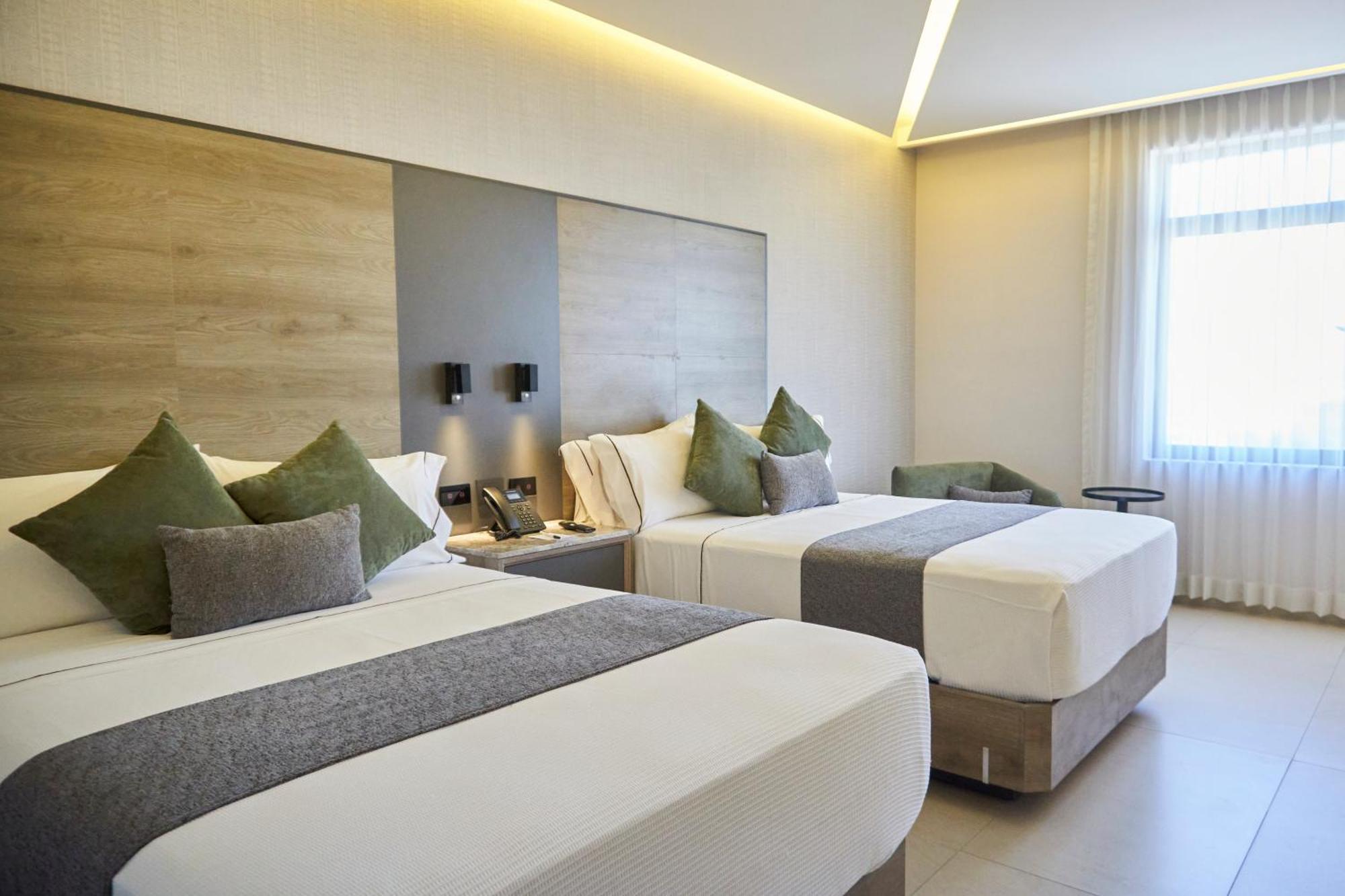 גואדלחארה Hotel Antre Chapultepec מראה חיצוני תמונה