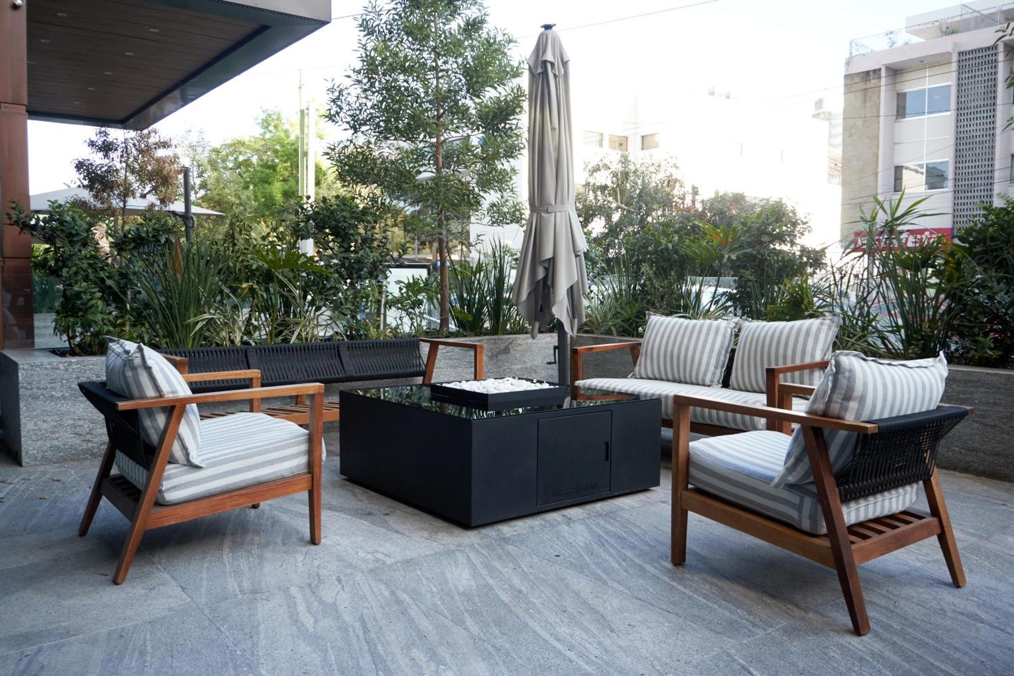 גואדלחארה Hotel Antre Chapultepec מראה חיצוני תמונה