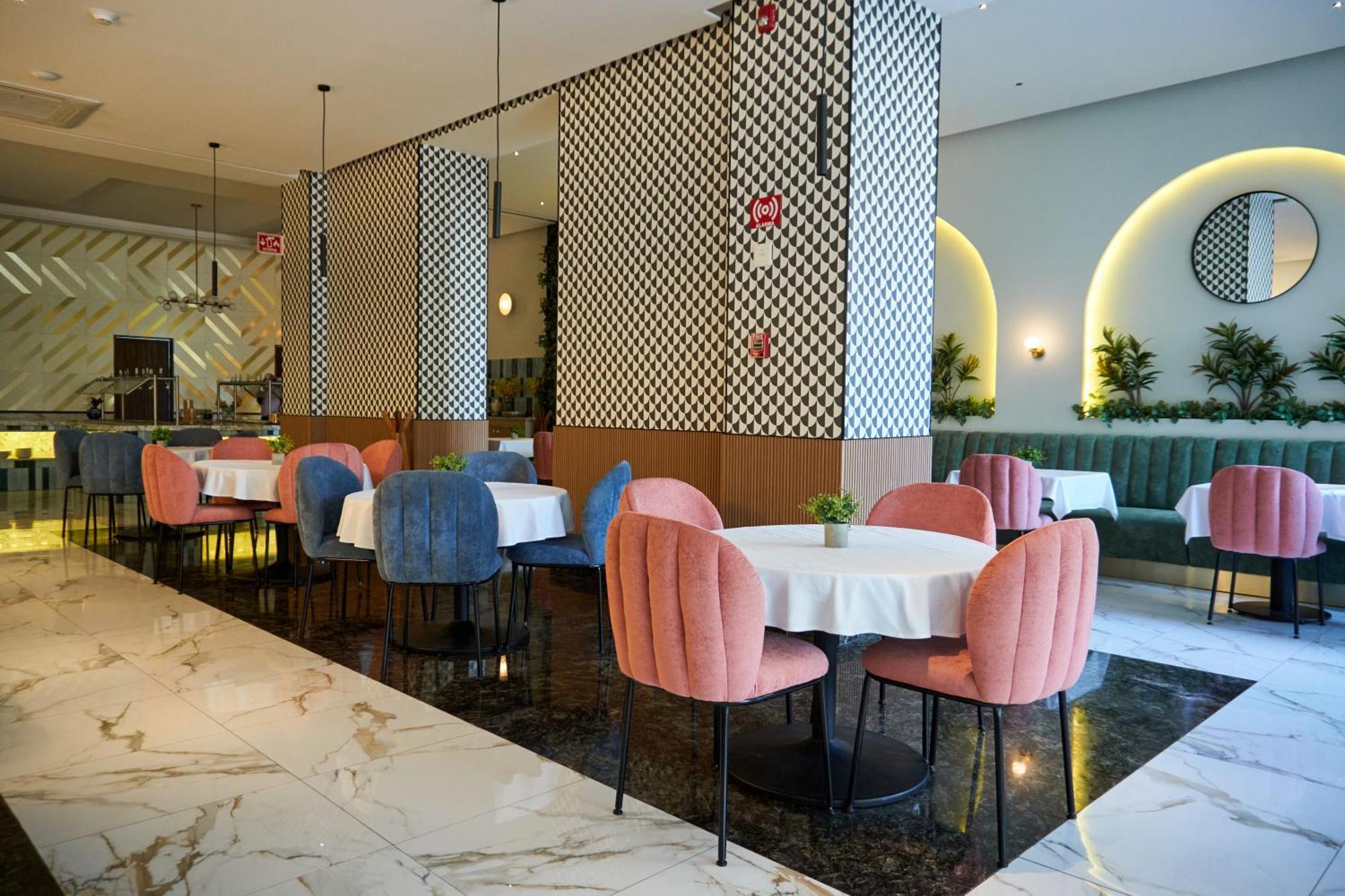 גואדלחארה Hotel Antre Chapultepec מראה חיצוני תמונה